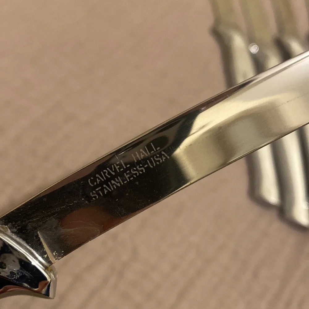 CARVEL HALL Stainless USA Elegant Silver Steak Knife Set ( 8)